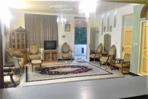 تصویر ۱ - خانه دربند(طبقه اول) در  زنجان