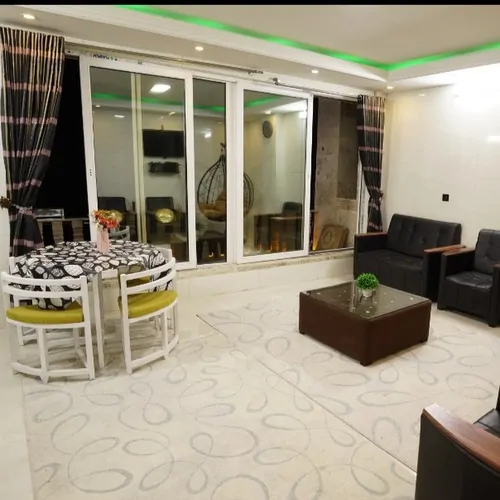 تصویر 8 - آپارتمان ملکی با حوضچه آبدرمانی آبگرم در  رینه