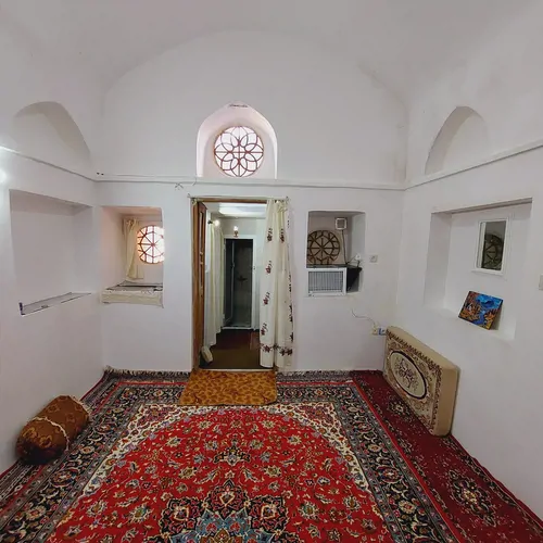 تصویر 26 - سوییت  شمس العماره (اتاق صد طاقچه) در  اردستان