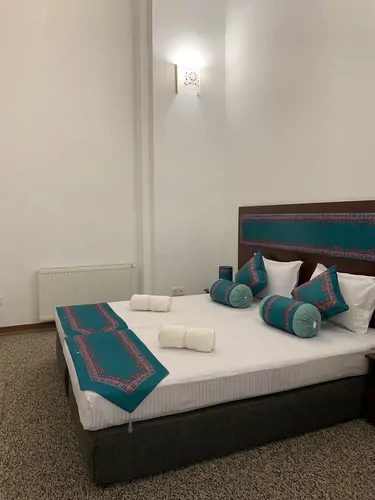 تصویر 2 - هتل سنتی قهرمانی (واحد 110) با صبحانه رایگان در قزوین