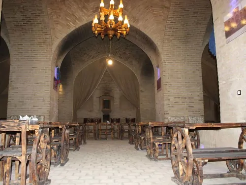 تصویر 5 - هتل سنتی کاروانسرای صفویه سریزد (8) در  مهریز