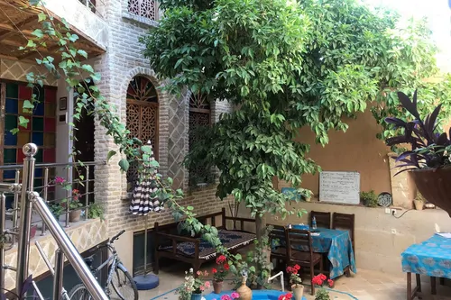 تصویر 5 - اقامتگاه بوم‌گردی گلستان راز (واحد4) در  شیراز