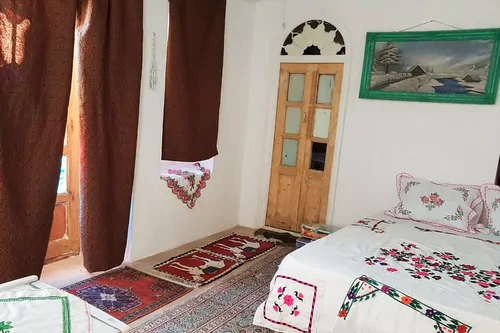 تصویر 3 - اقامتگاه بوم‌گردی دولت سرای معصومه سلطان (دایی ماشاالله) در شیراز