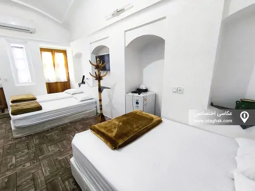 تصویر 8 - اقامتگاه بوم‌گردی خانه باغ تاریخی کیمیا (اتاق 3) در  کاشان