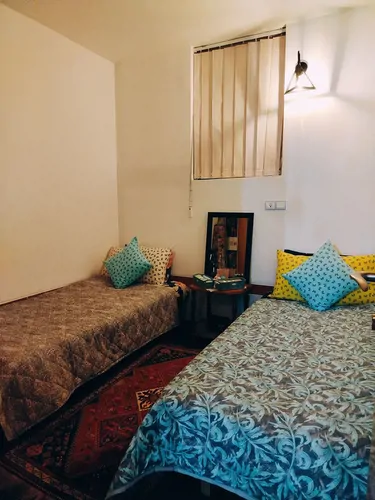 تصویر 5 - سوییت اقامتگاه هنری خانه ی دوست (ویژه بانوان) در شیراز
