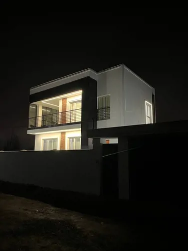 تصویر 2 - ویلا مدرن با بالکن دل باز رو به کوه درفک در رشت