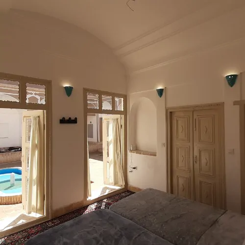 تصویر 7 - اقامتگاه بوم‌گردی سرای سپنج (اتاق شاه نشین) در  یزد