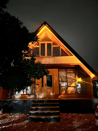 تصویر 10 - کلبه سوئیسی وودا  در  رامسر