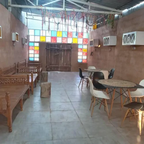 تصویر 2 - اقامتگاه بوم‌گردی اقامتگاه دنج - واحد مداد رنگی  در هرمز