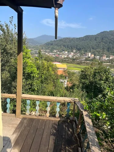 تصویر 12 - ویلا نقی در سریال پایتخت ۶ در  شیرگاه