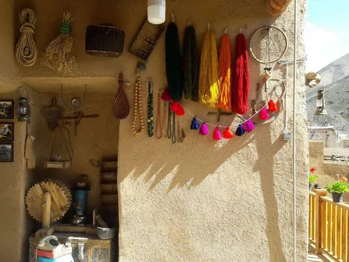 تصویر 4 - اقامتگاه بوم‌گردی چنارستان (اتاق شمعدانی) در نیشابور