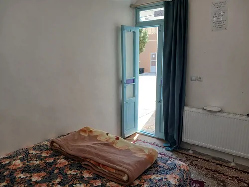 تصویر 2 - اقامتگاه بومگردی مادری (یاس) در نجف آباد