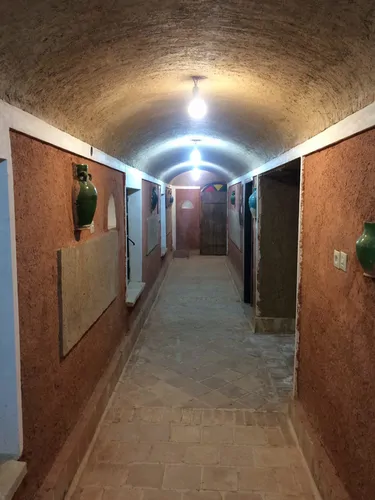 تصویر 2 - اقامتگاه بوم‌گردی عمونوروز یک (واحد ۱۱) در طبس