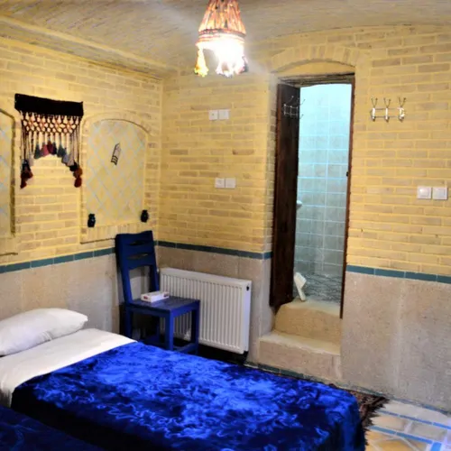 تصویر 4 - اقامتگاه بوم‌گردی عمارت هفت رنگ (گود عربون) در  شیراز